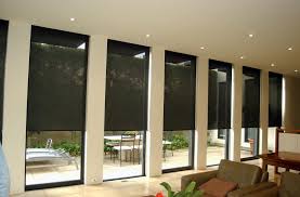 ROLLER BLIND SCREENS