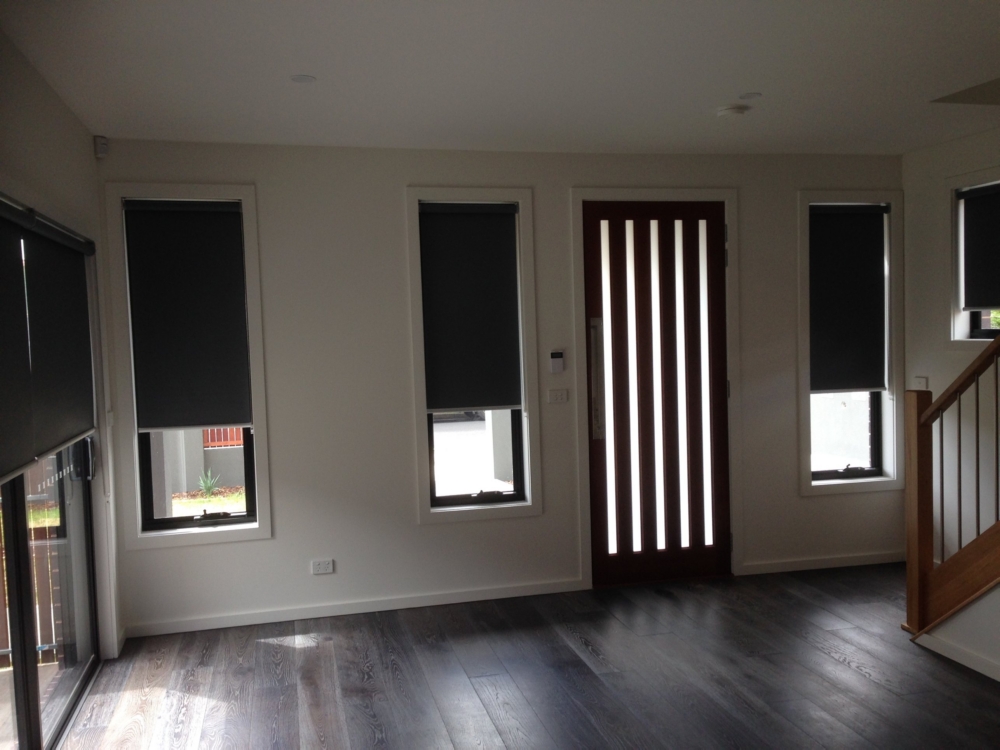 HOLLAND BLINDS